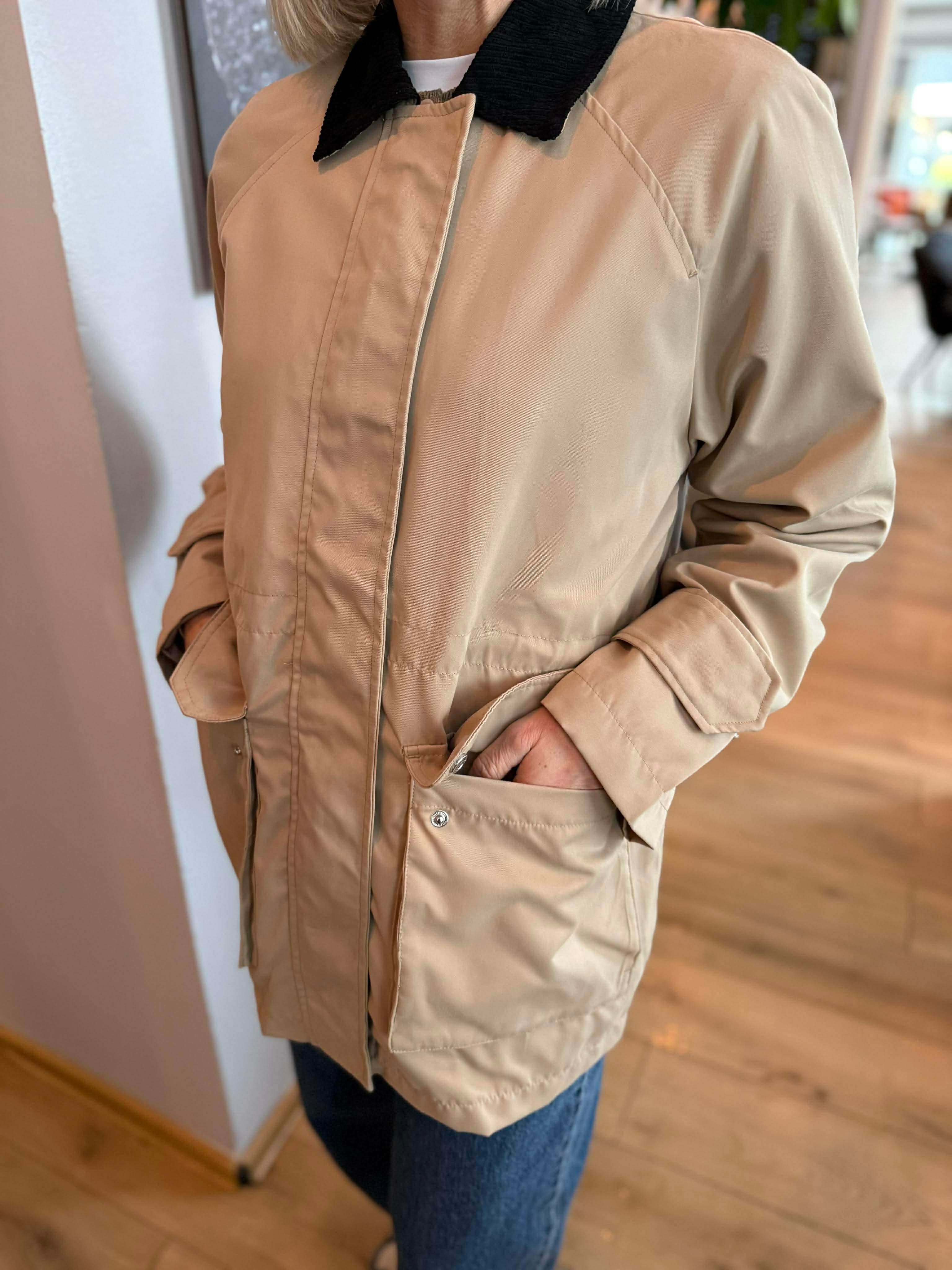 VMANNIKA Jacket - Silver Mink